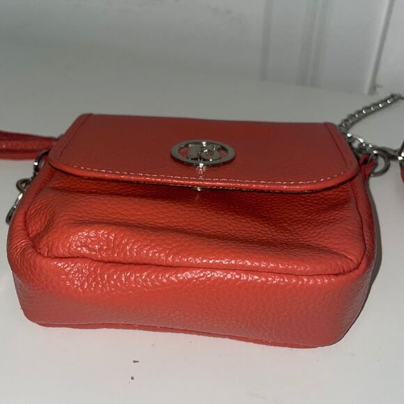 Leather Crossbody Bag with Chain Strap - Picture 7 of 16